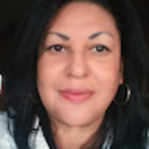 Meet your Posher, Ana